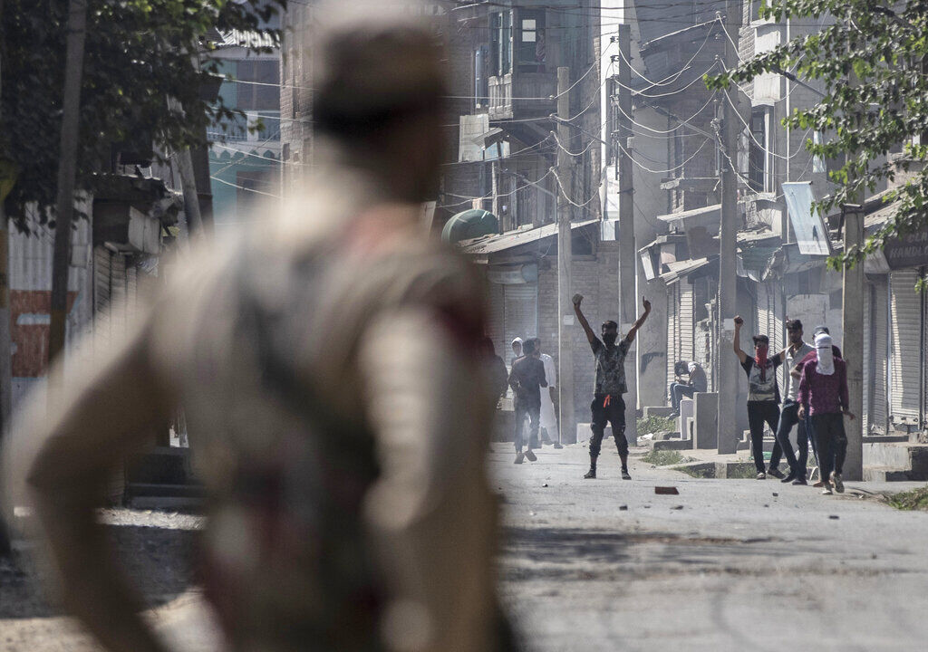 APTOPIX India Kashmir Gunfight